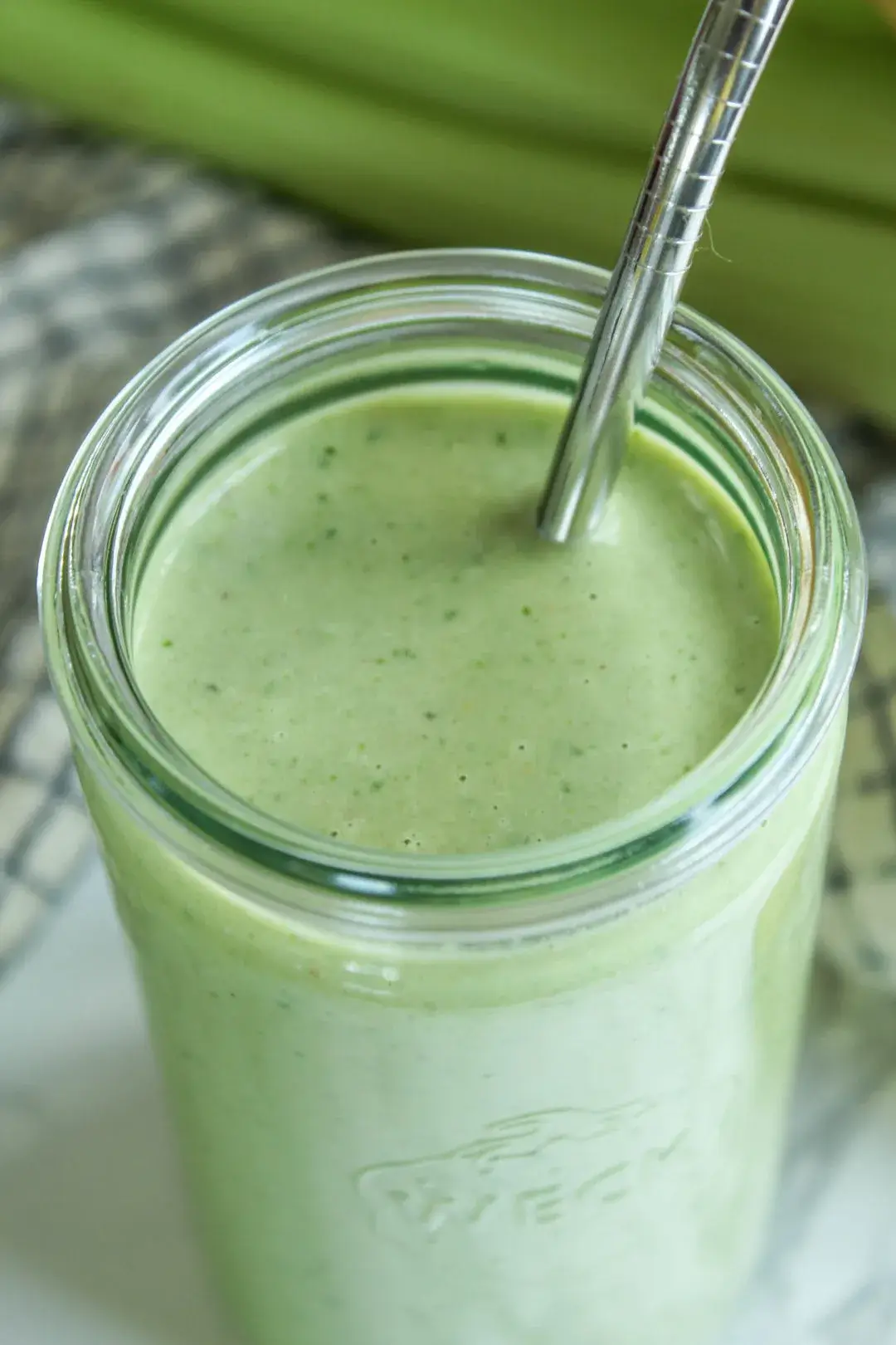 Groene-pindakaas-smoothie (1)
